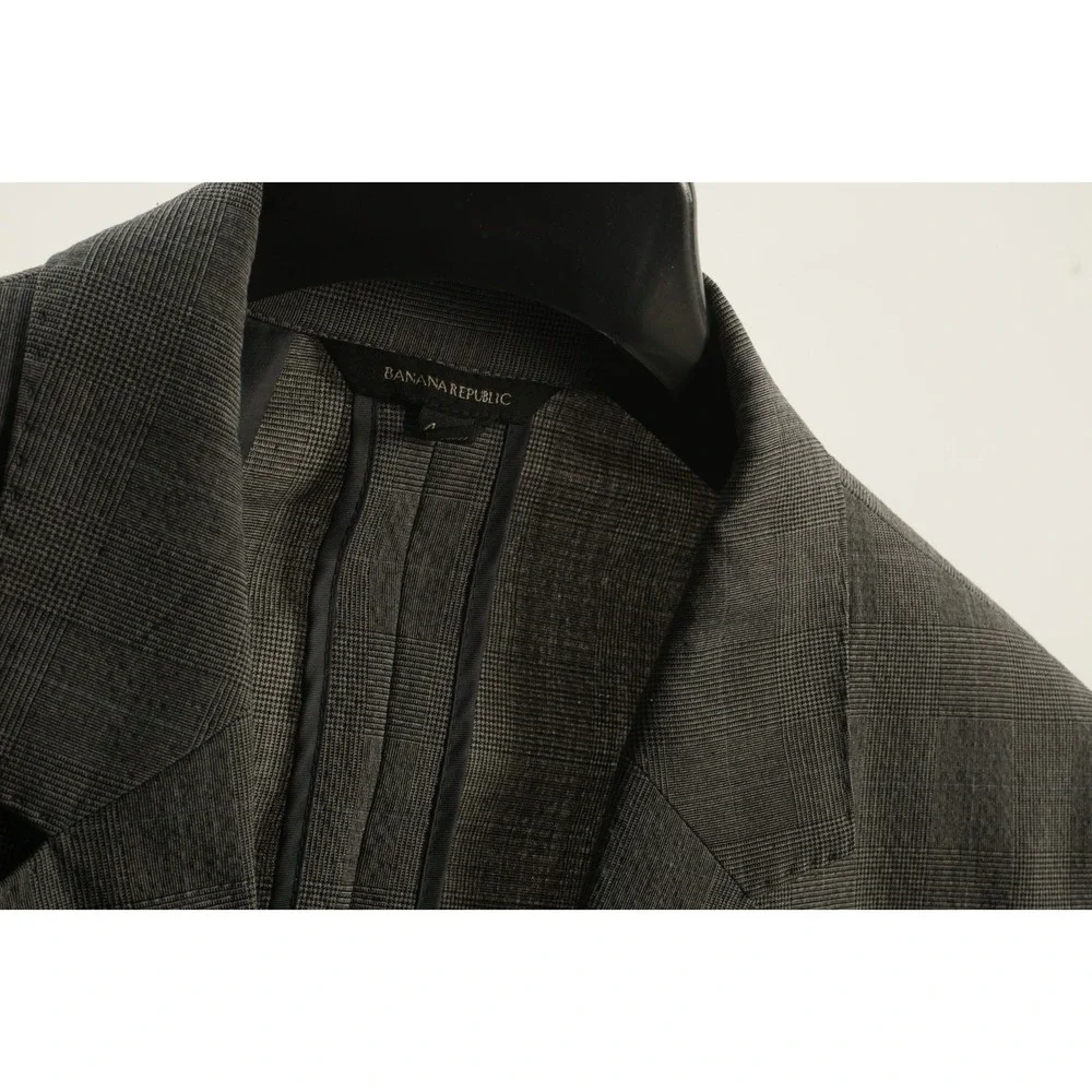 Banana Republic Smart-Weight Performance‎ Wool Seersucker Men's 44R Gray Plaid